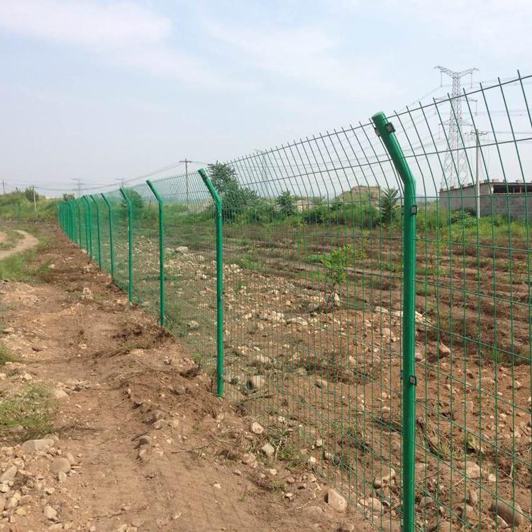 浸塑鐵絲網護欄網 浸塑鐵絲網護欄網