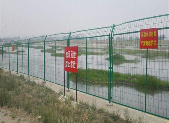 河道護(hù)欄網(wǎng)